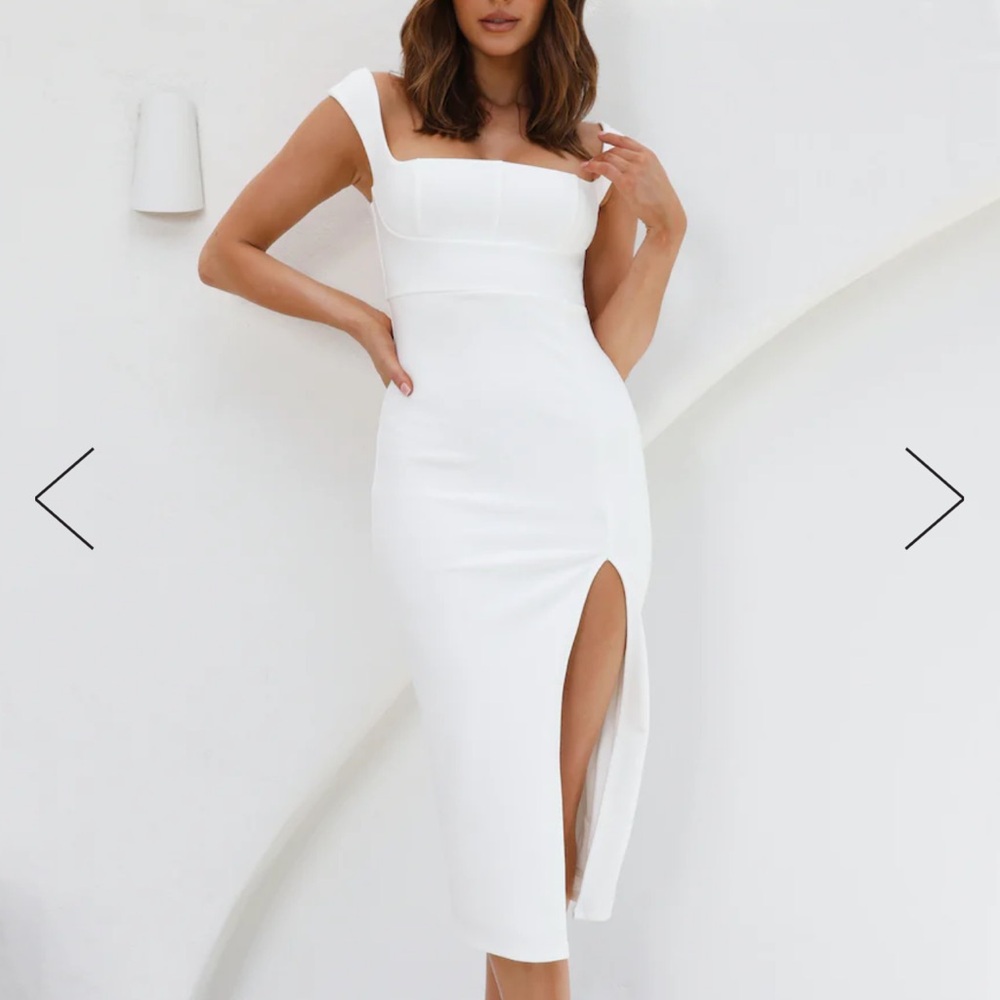 NWT fashionable chic midi
